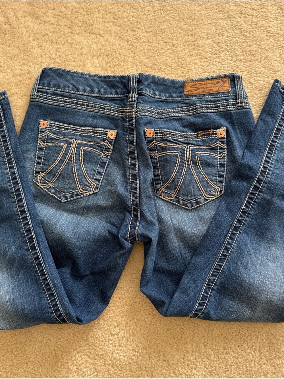 Seven7 Women's Dark Blue Skinny capris Jeans with Contrast Stitching